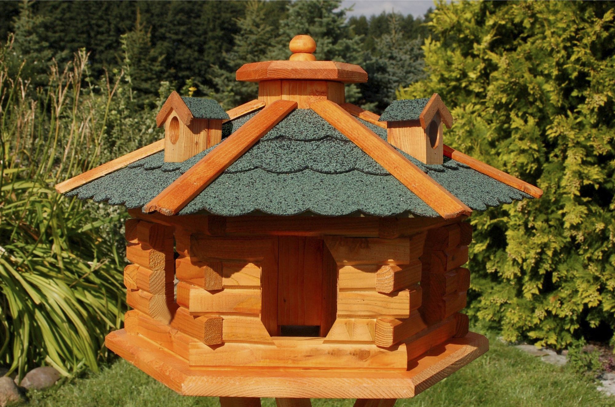 XXL Vogelhaus mit Bitumschindeln, behandelt Vogelhäuser