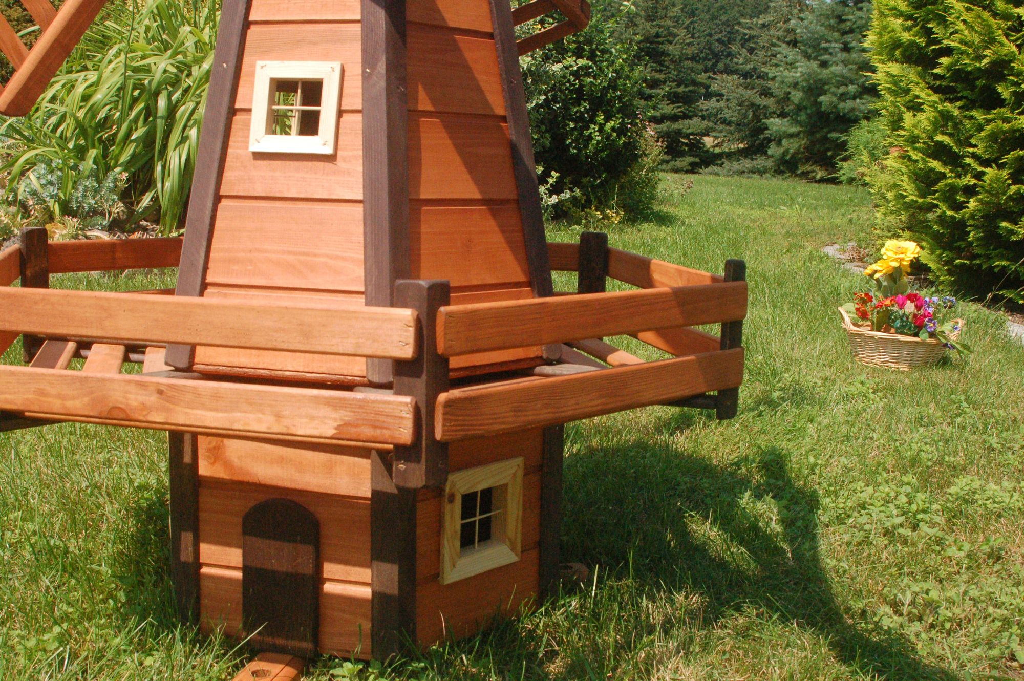 Garten-Windmühle aus Holz – Höhe 1,65 Meter - Ansicht 3