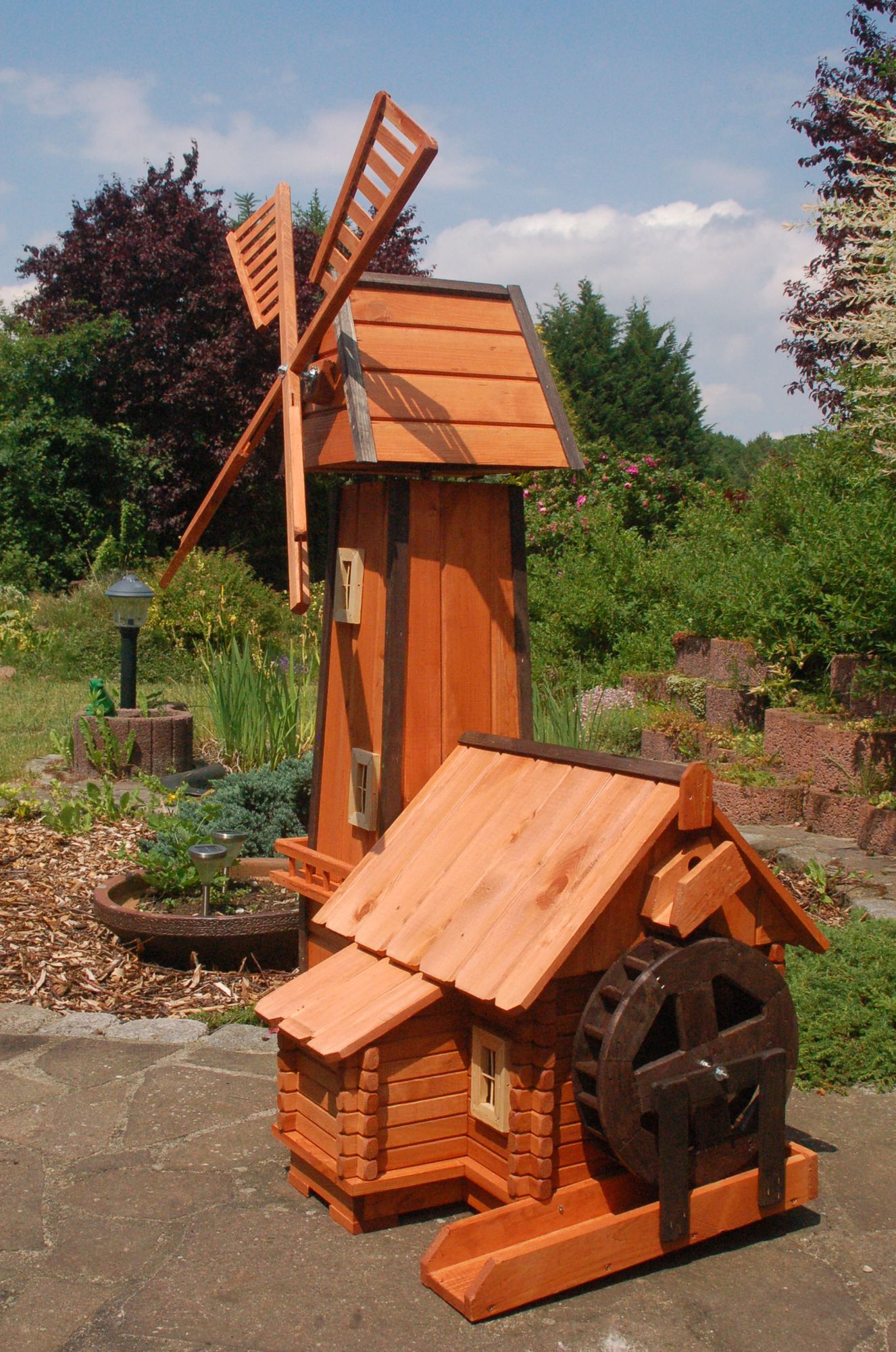 Windmühle mit integrierter Wassermühle - Ansicht 5