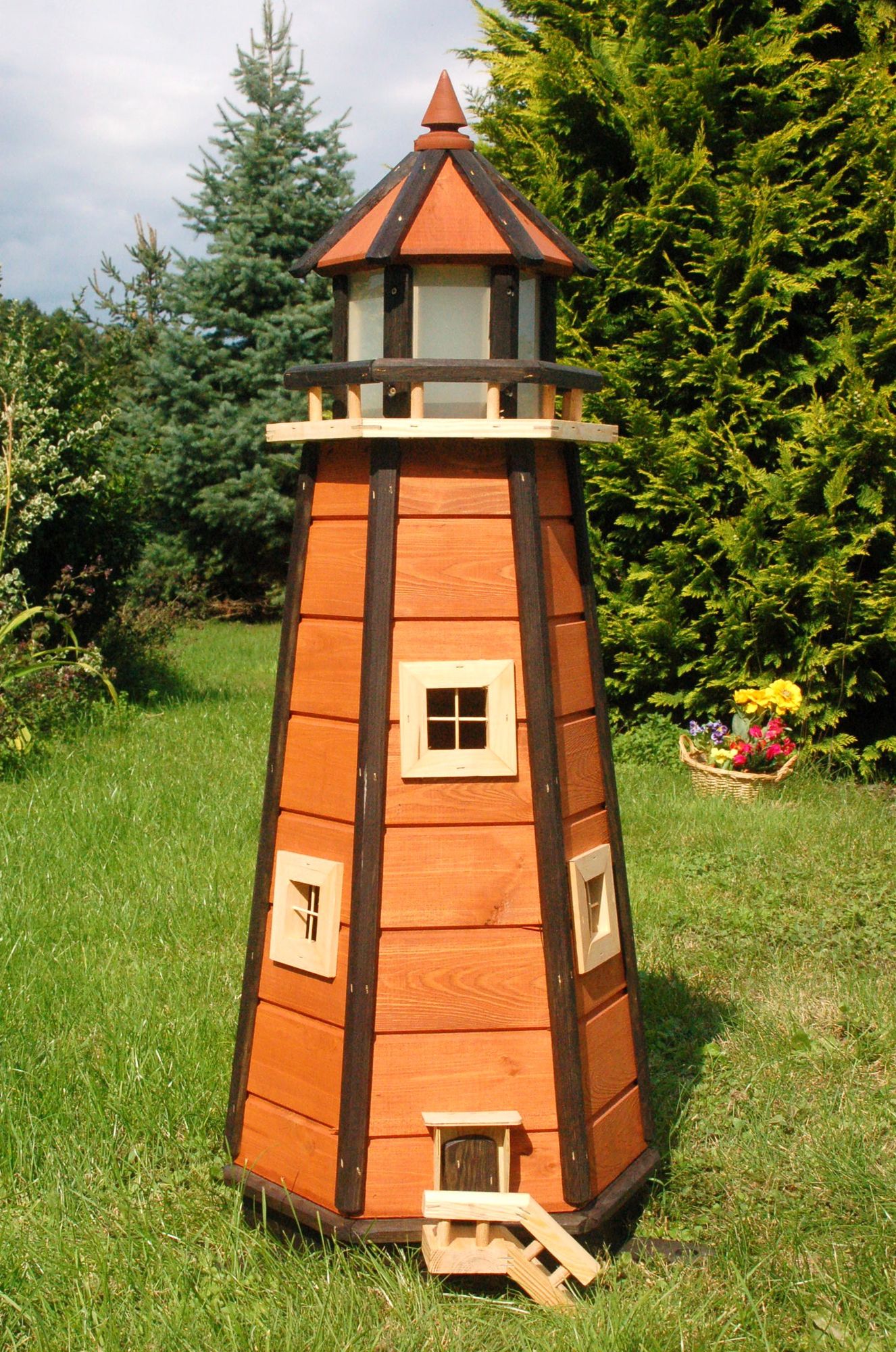 Garten-Leuchtturm - Höhe 1,10 m - braun - Solarbeleuchtung
