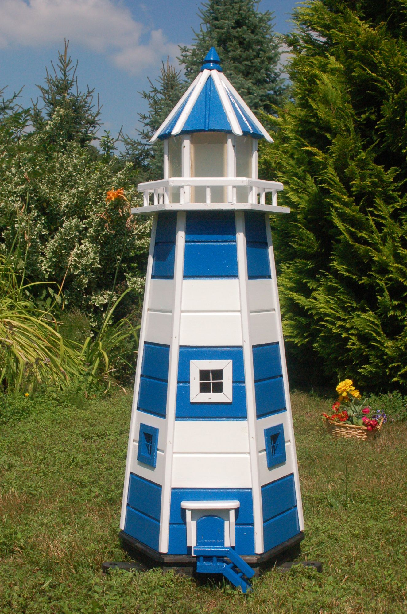 Garten-Leuchtturm XXL - Holz & Solar-Beleuchtung - Höhe 1,10m oder 1,40m - Ansicht 3