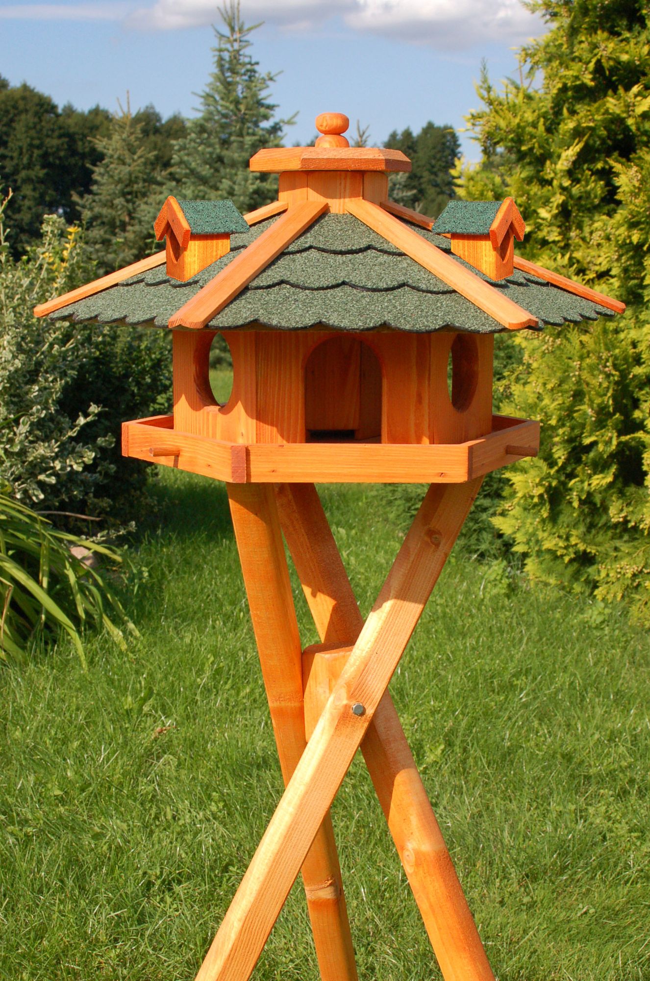 Vogelfutterhäuschen - Holz + farbiges Dach - 48 x 27cm - Ansicht 6