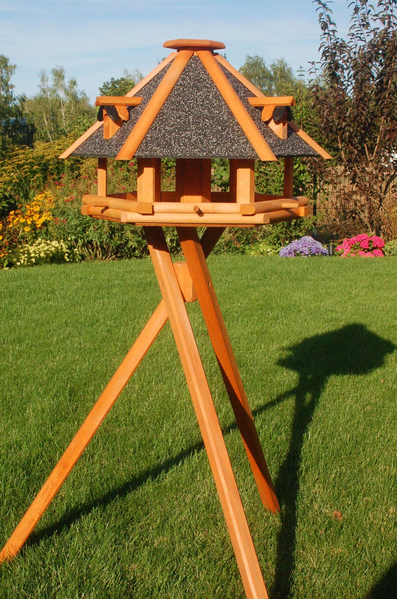 XL - XXL Luxus Vogelhaus, wahlw. mit Solar / Ständer, absoluter Blickfang, Vogelfutterhaus aus Holz, V13 - Ansicht 11