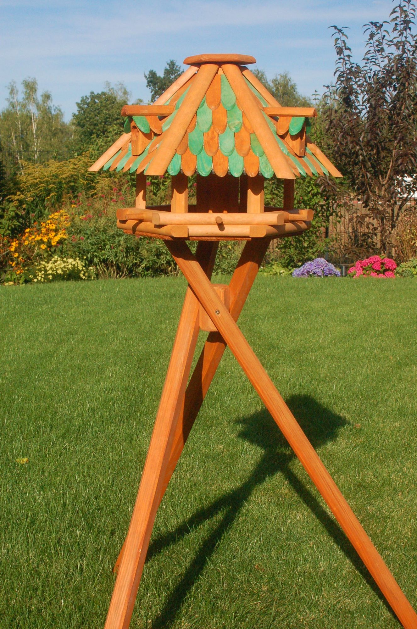 XL - XXL Luxus Vogelhaus, wahlw. mit Solar / Ständer, absoluter Blickfang, Vogelfutterhaus aus Holz, V13 - Ansicht 12
