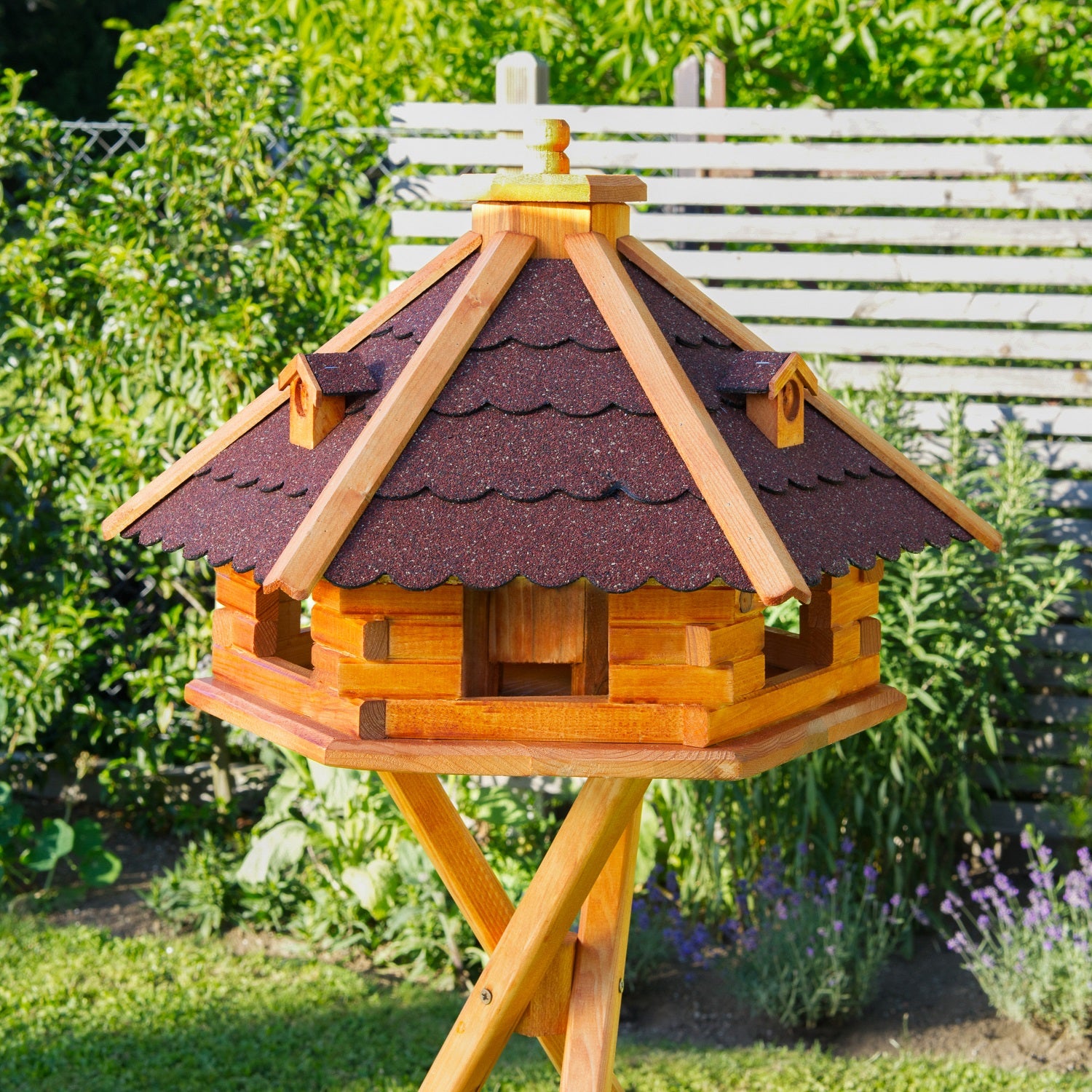 Großes XXL-Vogelhaus - Holz & farbiges Dach - 68 x 45 cm - Ansicht 2