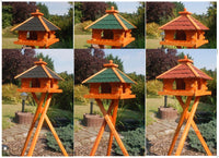 Vogelfutterhaus mit Silo - Holz & farbiges Dach - 43 x 39 cm, V20 Bitum